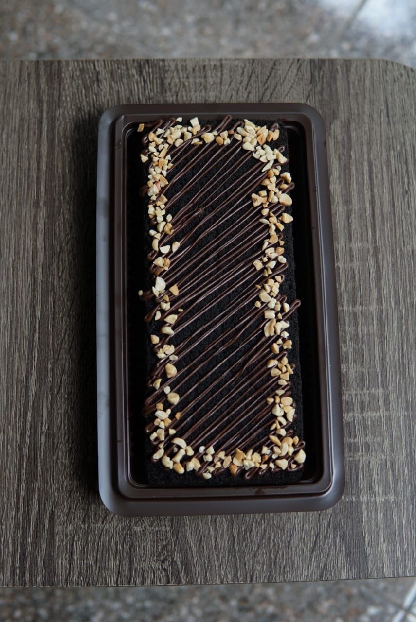 Brownies Kukus Coklat Kacang 9x24