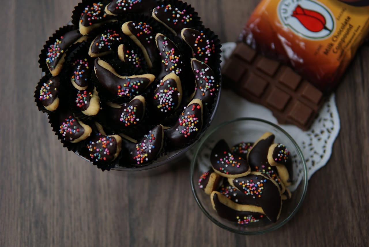 Coklat Sabit
